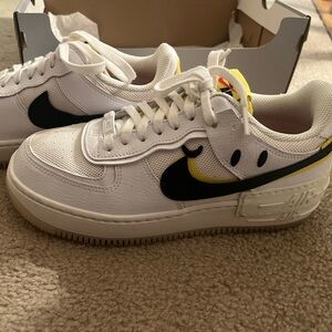 ⭐️SMILEY FACE NIKE AIR FORCE ONES⭐️